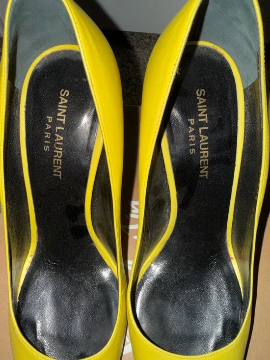 Saint Laurent Bright Yellow Pointed Leather Pumps - Picture 8 of 8